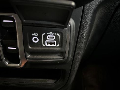 Used 2024 Jeep Wrangler Sahara w/ Technology Group image 22