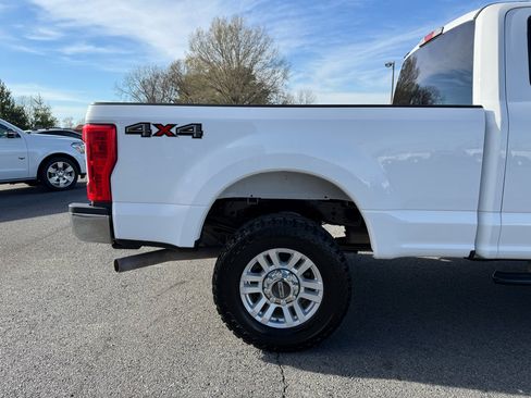 Used 2019 Ford F250 XLT w/ XLT Value Package image 37