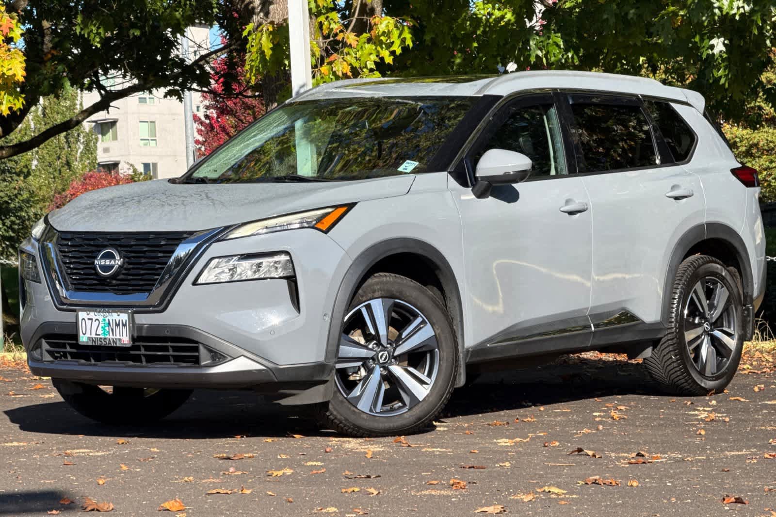 Used 2022 Nissan Rogue SL w/ SL Premium Package AWD/4WD image 1