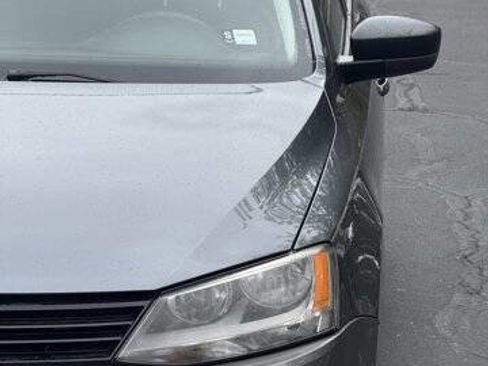 Used 2014 Volkswagen Jetta S FWD image 23