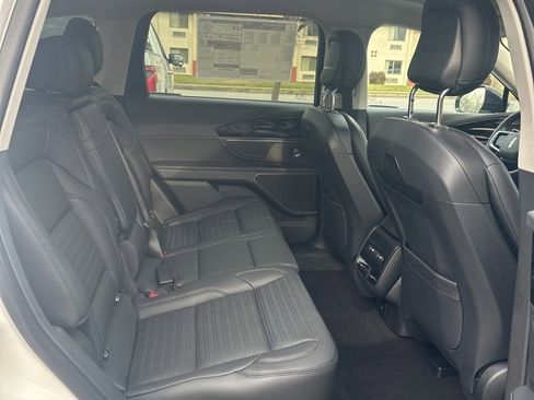 New 2026 Lincoln Nautilus Reserve w/ Jet Appearance Package image 12