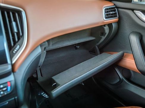 Used 2019 Maserati Ghibli GHIBLI - V6 BI-TURBO - NAV - B image 36