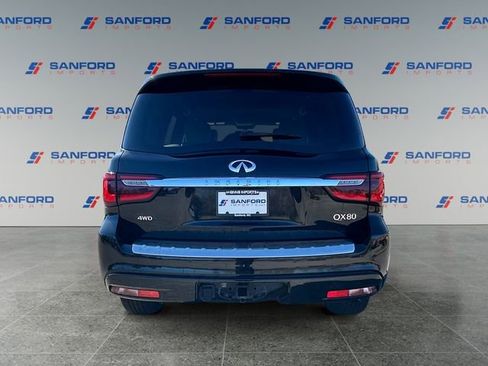 Used 2023 INFINITI QX80 Sensory w/ Cargo Package AWD/4WD image 4