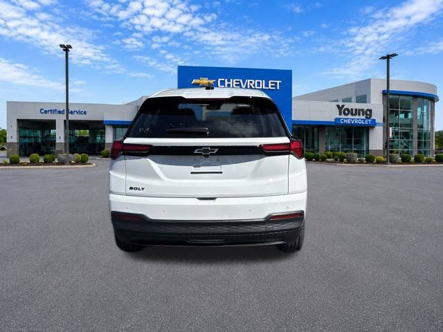 New 2027 Chevrolet Bolt LT FWD image 6