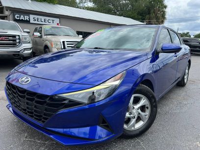 Used 2023 Hyundai Elantra SE