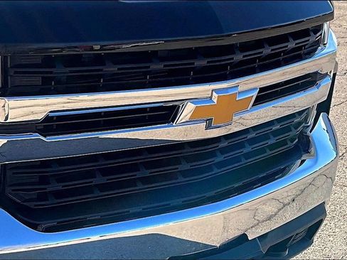 Used 2020 Chevrolet Silverado 1500 LT w/ All-Star Edition image 32