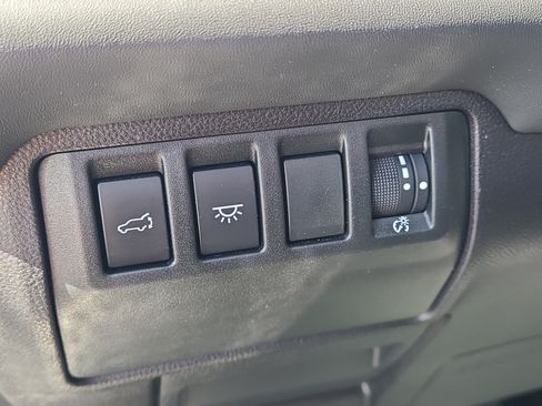 Used 2023 Subaru Ascent Limited w/ Technology Package AWD/4WD image 23