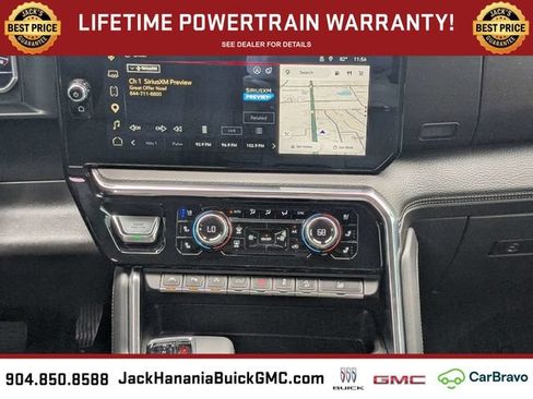 Used 2024 GMC Sierra 1500 Denali w/ Technology Package AWD/4WD image 17