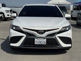 Used 2022 Toyota Camry SE image 2