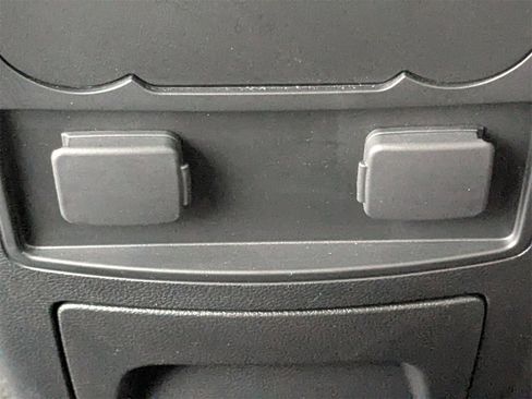 Used 2022 Ford Explorer 2WD image 17