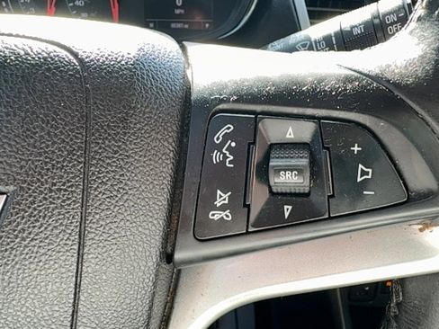 Used 2018 Chevrolet Trax LT w/ LT Convenience Package image 20