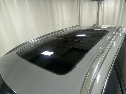 Used 2025 Volvo XC90 B6 Plus image 6