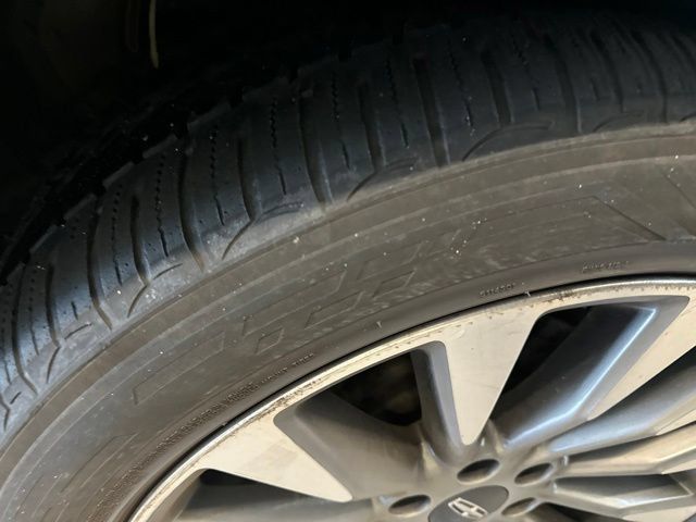 Used 2019 Lincoln Navigator L Select RWD image 8