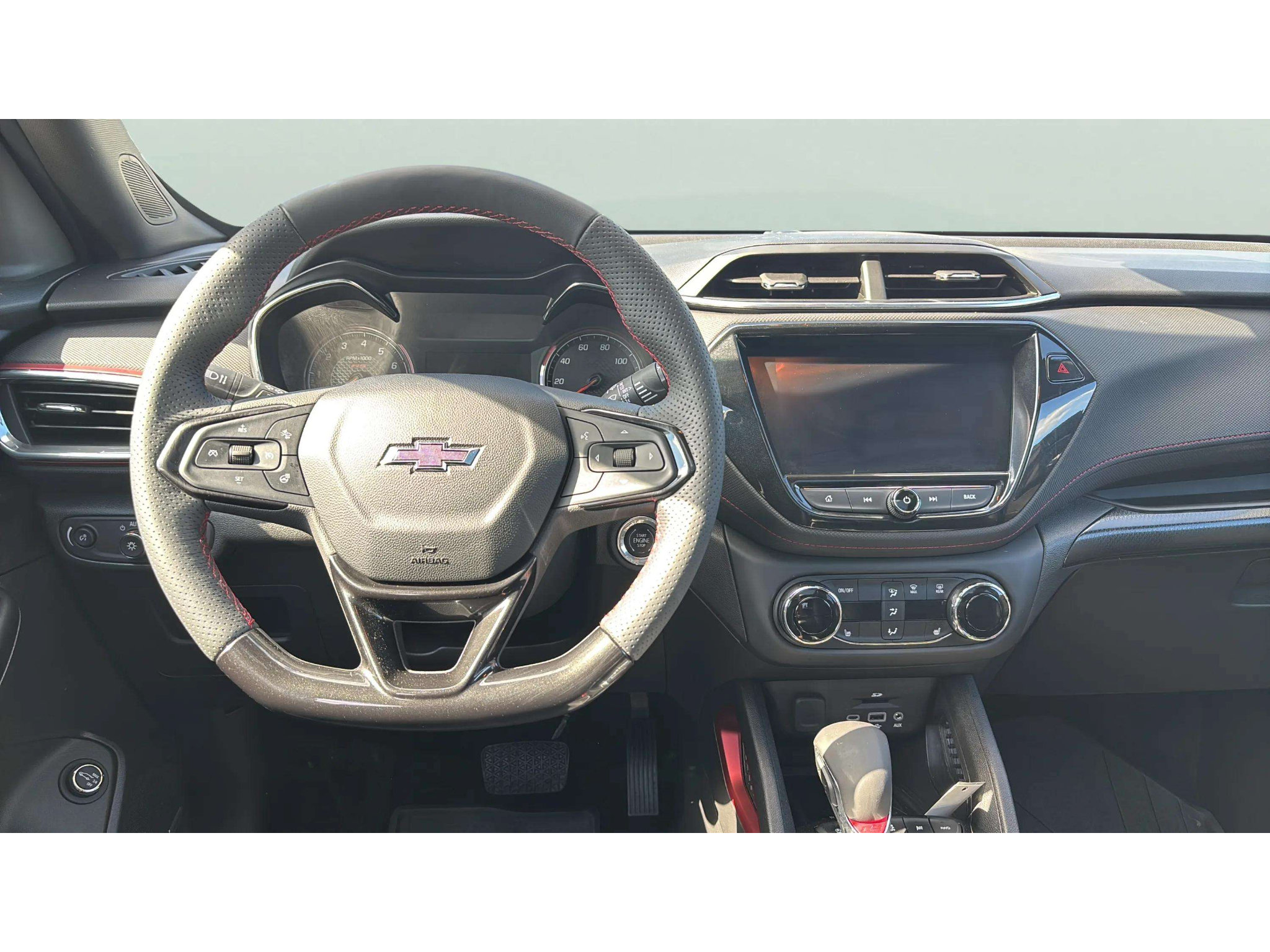 Used 2023 Chevrolet TrailBlazer RS w/ Sun and Liftgate Package AWD/4WD image 13