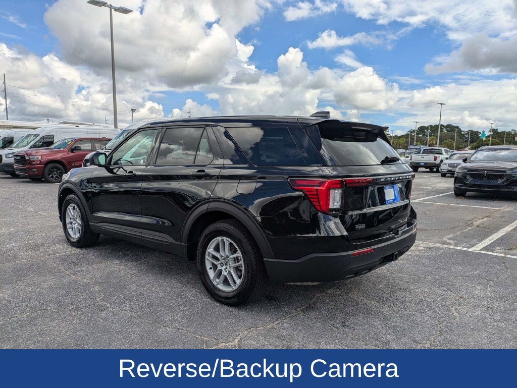 Certified 2026 Ford Explorer Active RWD image 6