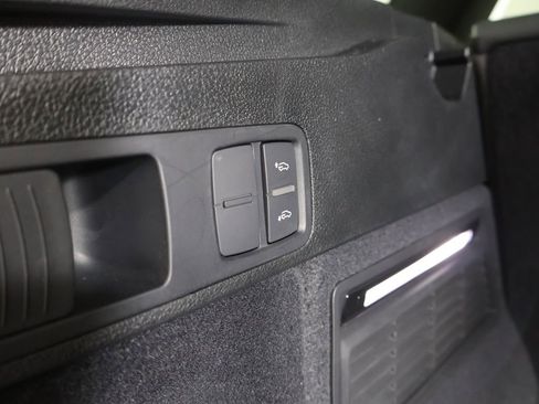 Used 2024 Audi SQ5 Premium Plus w/ Premium Plus Package image 16