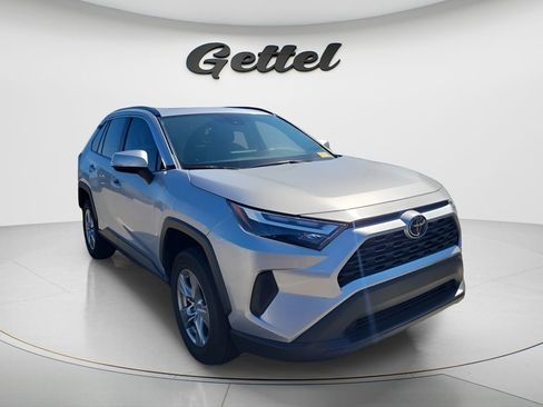 Used 2023 Toyota RAV4 XLE w/ Convenience Package image 3