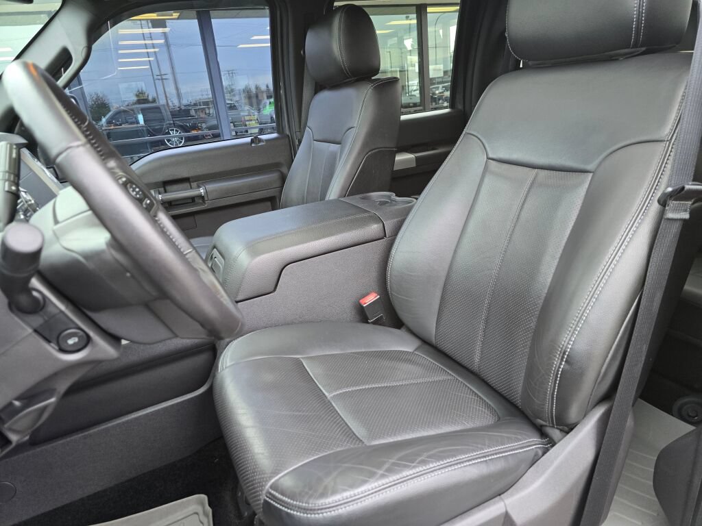 Used 2016 Ford F350 Lariat w/ Lariat Ultimate Package AWD/4WD image 16