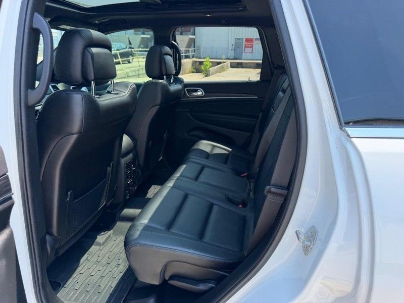 Used 2021 Jeep Grand Cherokee Limited w/ Luxury Group II AWD/4WD image 8