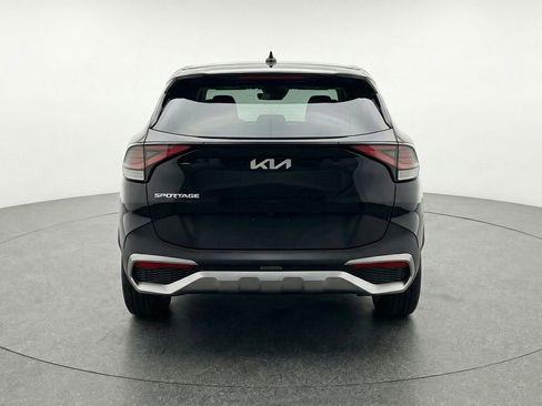 Used 2025 Kia Sportage LX FWD image 7