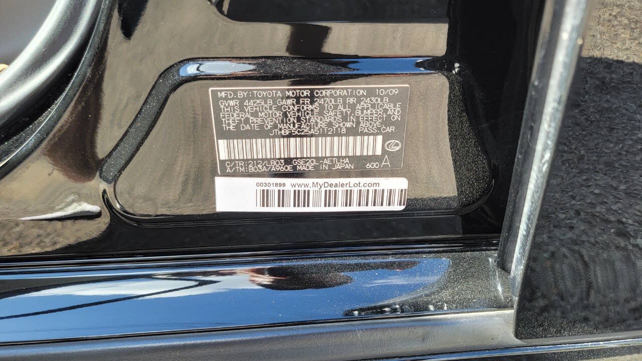 Used 2010 Lexus IS 250 w/ Preferred Accessory Package RWD image 18