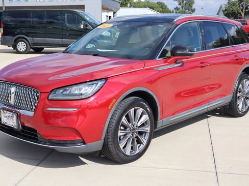 Used 2021 Lincoln Corsair Reserve w/ Equipment Group 201A image 2