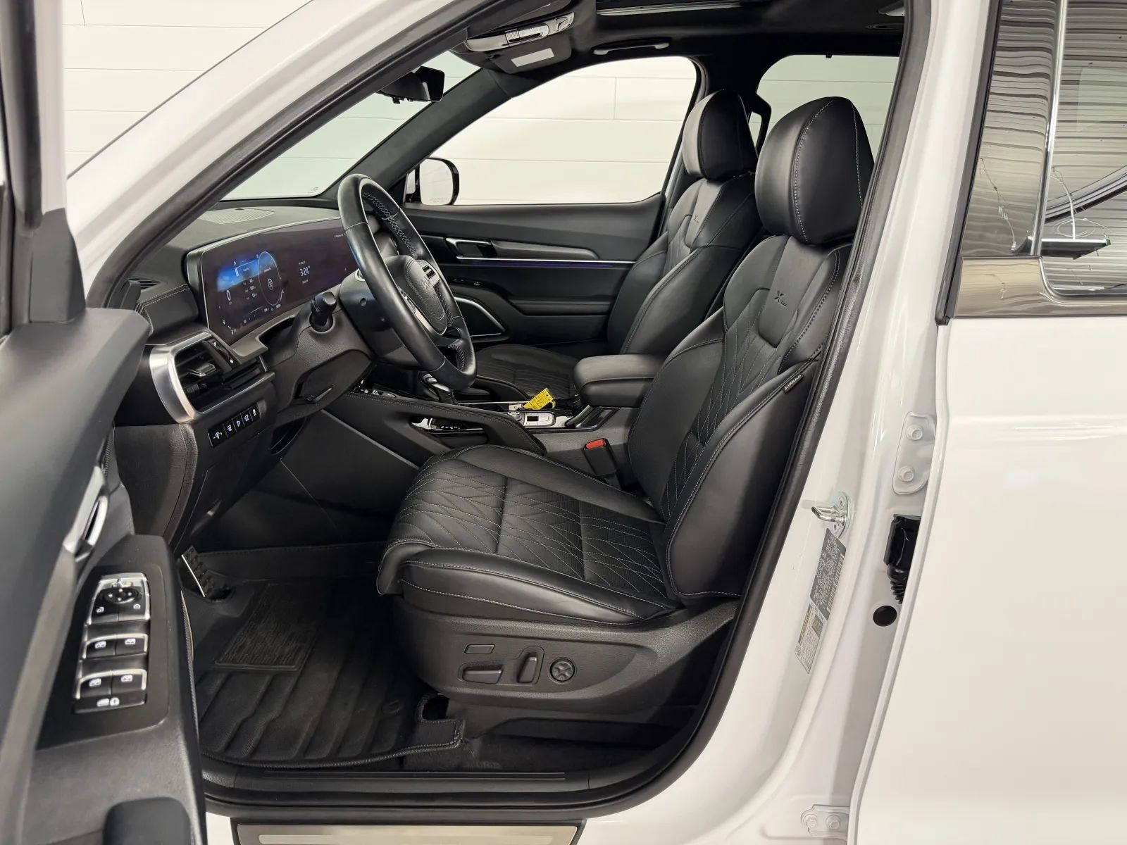 Used 2024 Kia Telluride SX Prestige X-Line AWD/4WD image 12