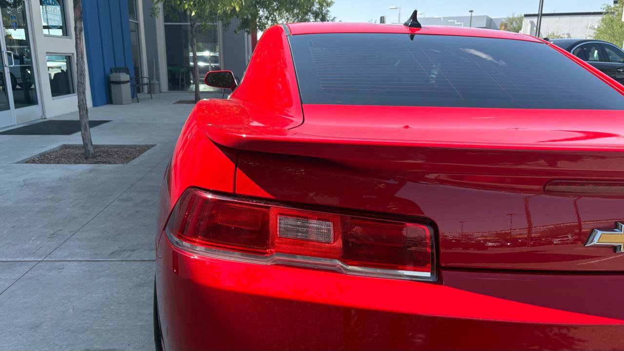 Used 2015 Chevrolet Camaro SS RWD image 10