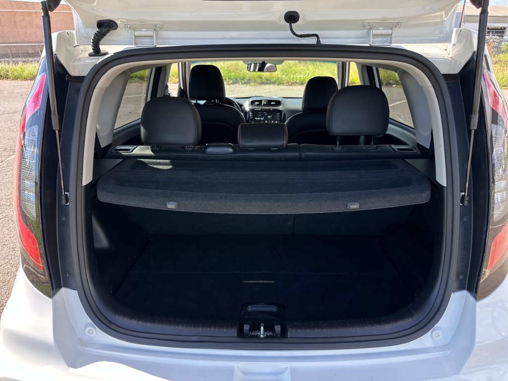 Used 2018 Kia Soul ! w/ Tech Package FWD image 20
