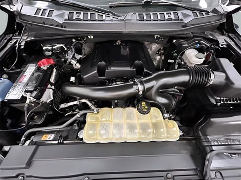 Used 2019 Ford F150 XLT w/ Equipment Group 302A Luxury image 18