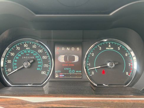 Used 2015 Jaguar XK Convertible image 25