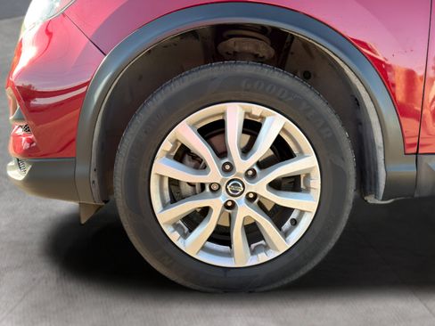 Used 2020 Nissan Rogue Sport S w/ Appearance Package FWD image 31