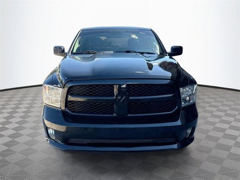 Used 2018 RAM 1500 Express image 2