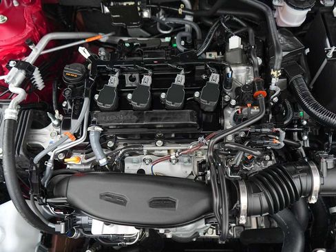 Certified 2025 Honda Accord SE image 9