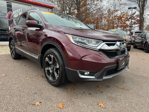 Used 2019 Honda CR-V Touring image 2