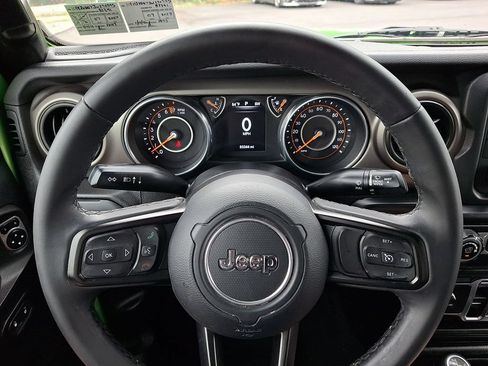 Used 2018 Jeep Wrangler Unlimited Sport S AWD/4WD image 18