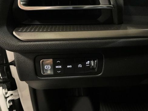 New 2026 Chevrolet Traverse LT w/ LPO, Floor Liner Package AWD/4WD image 19