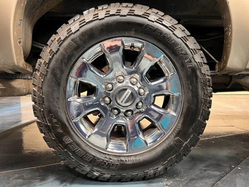 Used 2014 Ford F250 King Ranch w/ FX4 Off-Road Package image 23