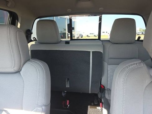 Certified 2025 Nissan Frontier SV w/ SV Convenience Package RWD image 13