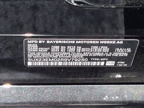 Used 2024 BMW X7 xDrive40i w/ M Sport Package AWD/4WD image 22