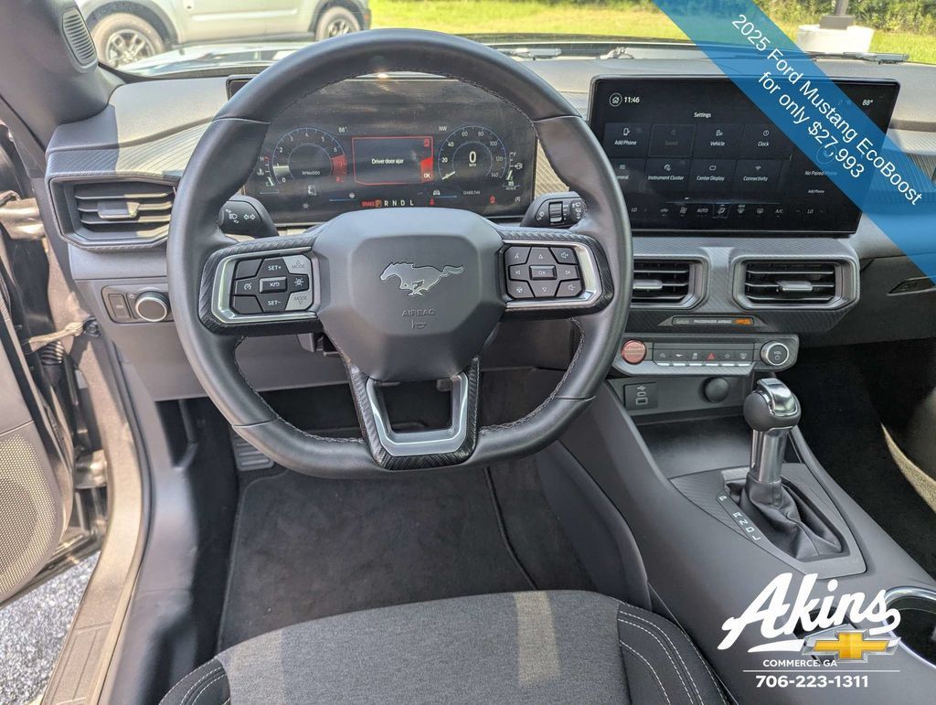 Used 2025 Ford Mustang Coupe RWD image 14