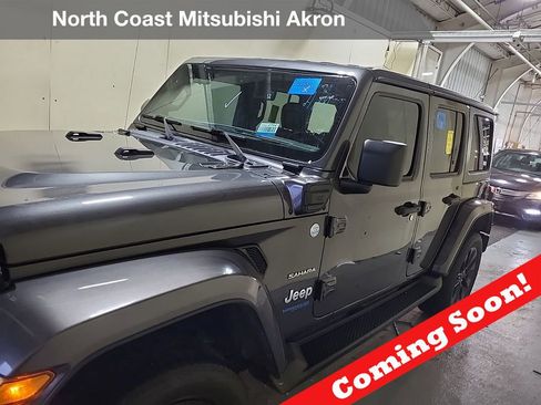 Used 2022 Jeep Wrangler Unlimited Sahara w/ Cold Weather Group AWD/4WD image 1