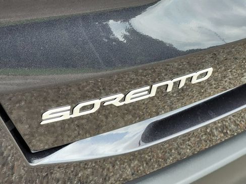 New 2026 Kia Sorento LX FWD image 6