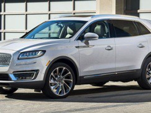 Used 2019 Lincoln Nautilus Reserve FWD image 1