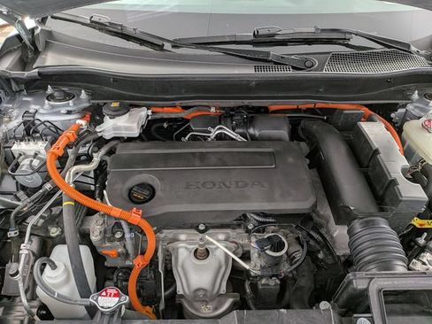 Used 2025 Honda CR-V Sport-L image 29