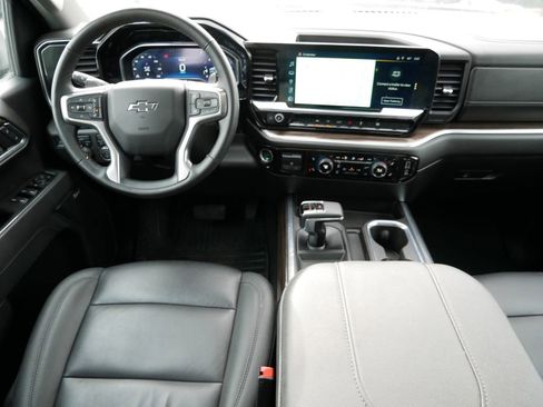 Used 2025 Chevrolet Silverado 1500 RST w/ Convenience Package II AWD/4WD image 19