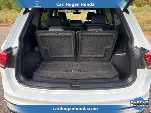 Used 2024 Volkswagen Tiguan SE R-Line image 10