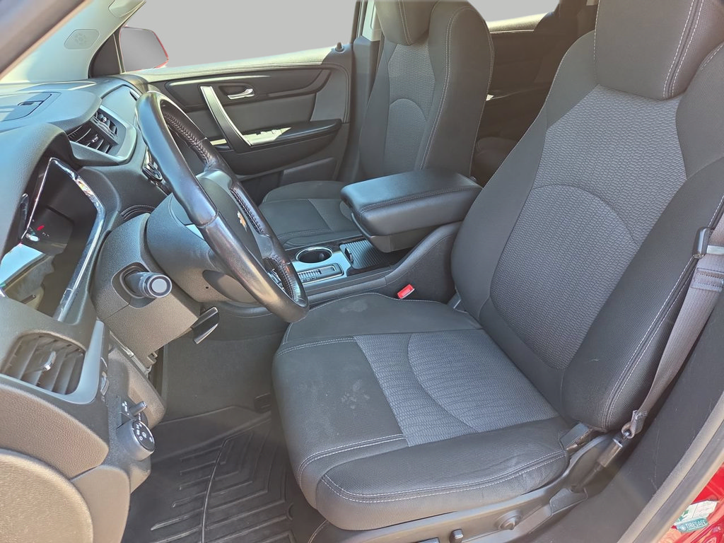 Used 2015 Chevrolet Traverse LT w/ Traveler's Package FWD image 19