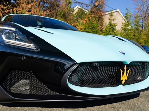 Used 2025 Maserati MC20 Coupe image 14