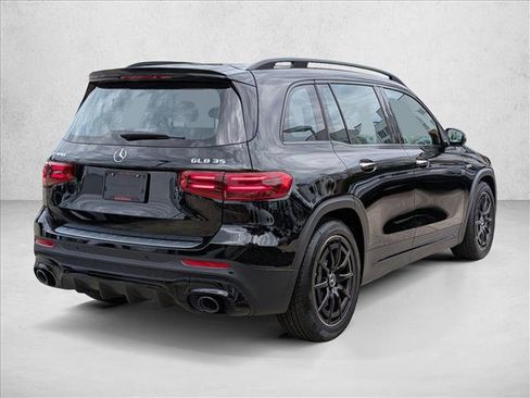 New 2026 Mercedes-Benz GLB 35 AMG 4MATIC image 2